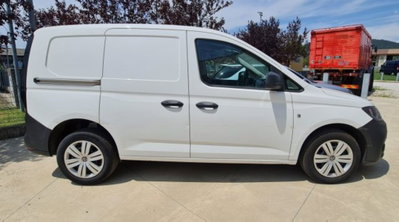 Volkswagen Veicoli Commerciali Caddy 2.0 TDI 122 CV 4MOTION Kombi (3)