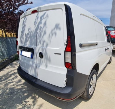 Volkswagen Veicoli Commerciali Caddy 2.0 TDI 122 CV 4MOTION Kombi (4)