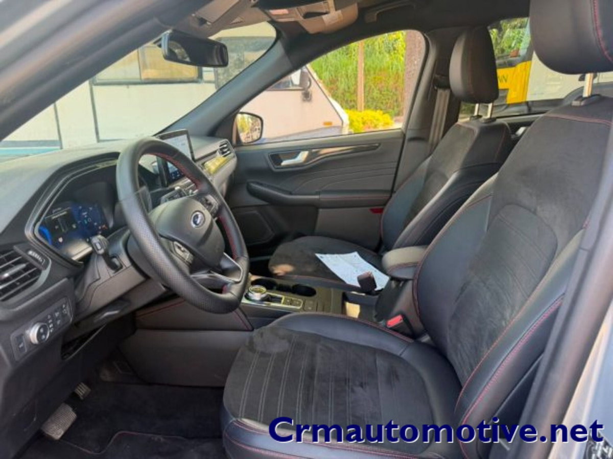 Ford Kuga 2.5 Full Hybrid 190 CV CVT AWD ST-Line X (5)