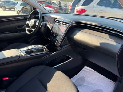 Hyundai Tucson 1.6 hev Exellence 4wd auto (11)