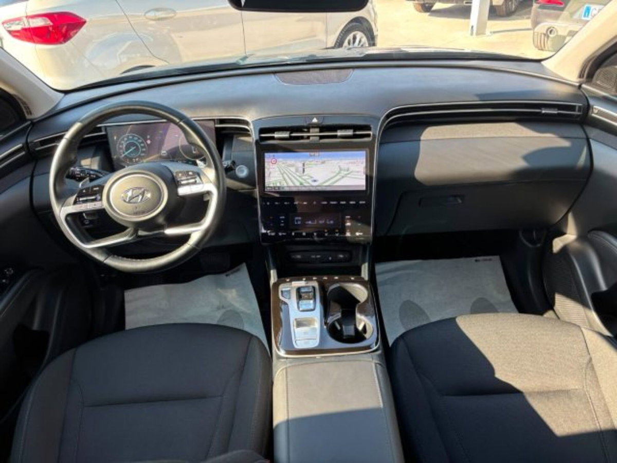 Hyundai Tucson 1.6 hev Exellence 4wd auto (14)