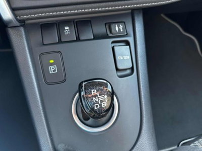 Toyota Auris Station Wagon 1.8 Hybrid Black Edition (17)