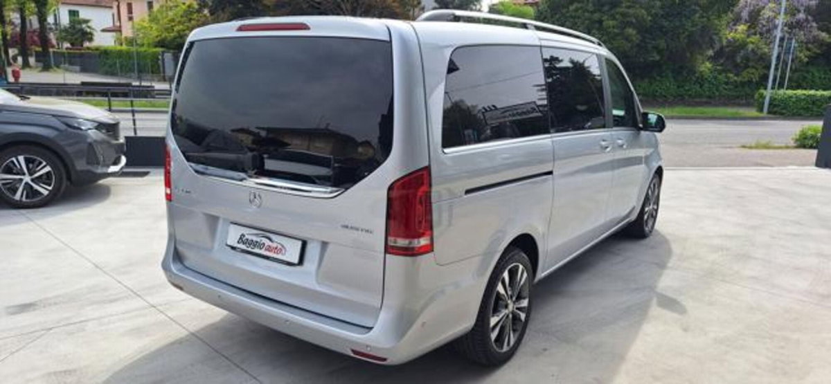 Mercedes-Benz Classe V 250 CDI BlueTEC Automatic Premium Long (13)