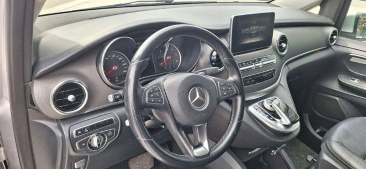 Mercedes-Benz Classe V 250 CDI BlueTEC Automatic Premium Long (2)