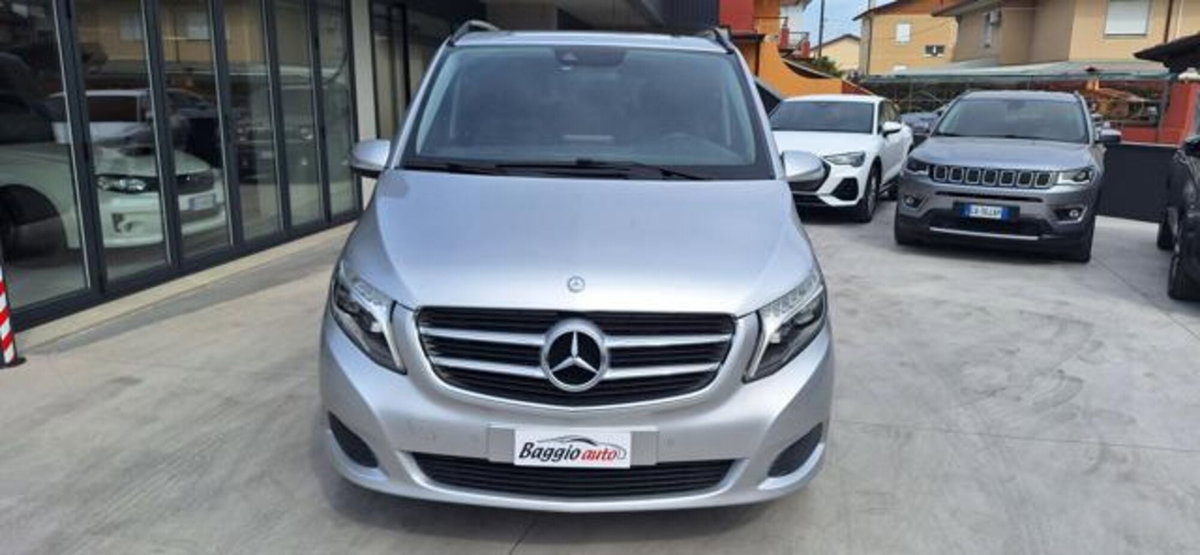 Mercedes-Benz Classe V 250 CDI BlueTEC Automatic Premium Long (4)