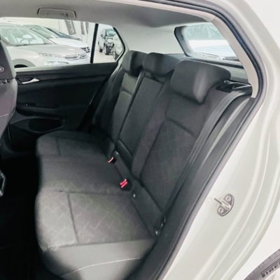 Volkswagen Golf Variant 2.0 TDI SCR DSG Life (15)