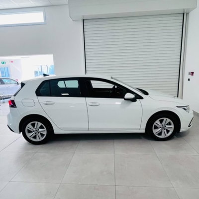 Volkswagen Golf Variant 2.0 TDI SCR DSG Life (7)
