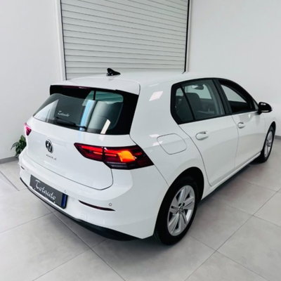Volkswagen Golf Variant 2.0 TDI SCR DSG Life (8)