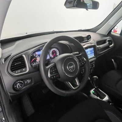 Jeep Renegade 1.5 Turbo T4 MHEV Limited (10)