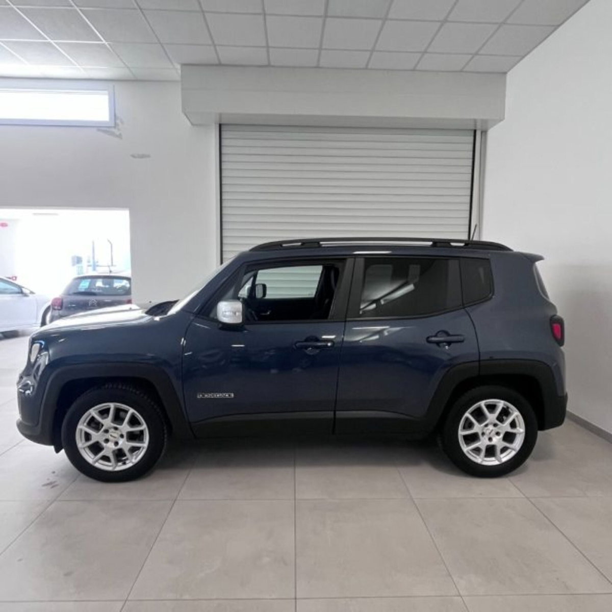 Jeep Renegade 1.5 Turbo T4 MHEV Limited (4)