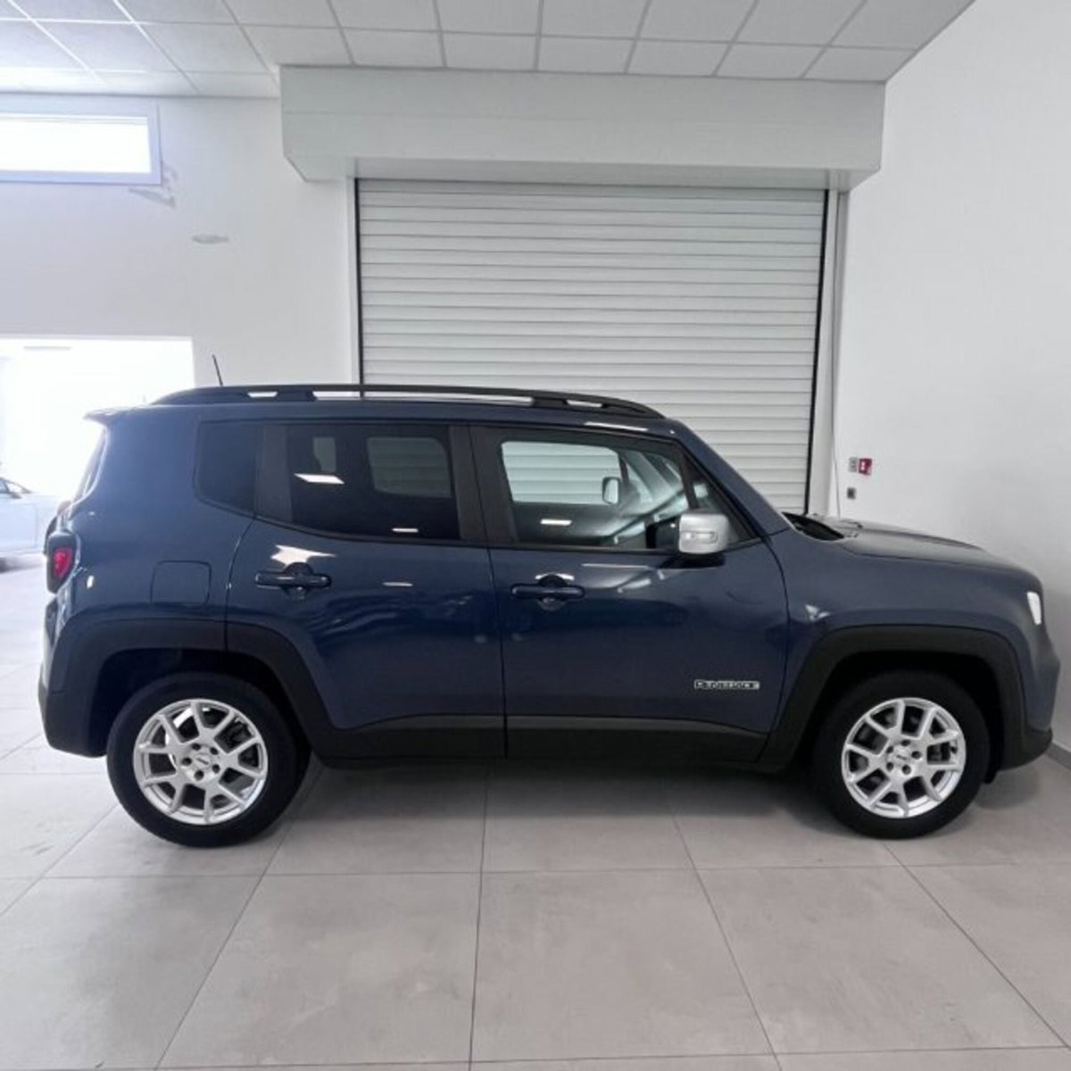 Jeep Renegade 1.5 Turbo T4 MHEV Limited (7)