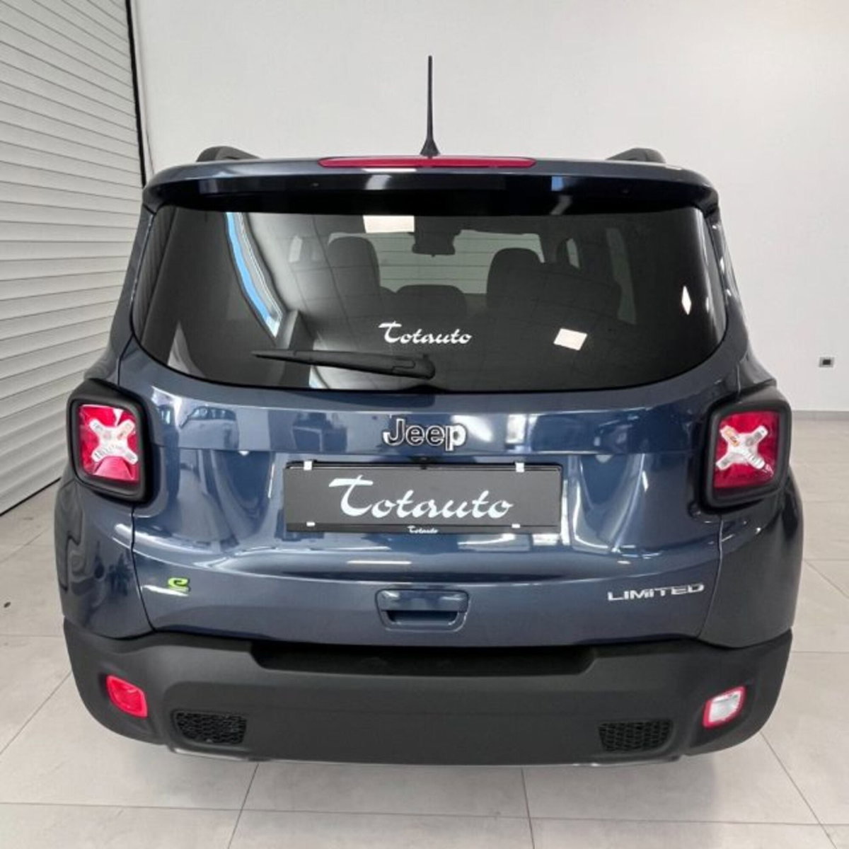 Jeep Renegade 1.5 Turbo T4 MHEV Limited (9)