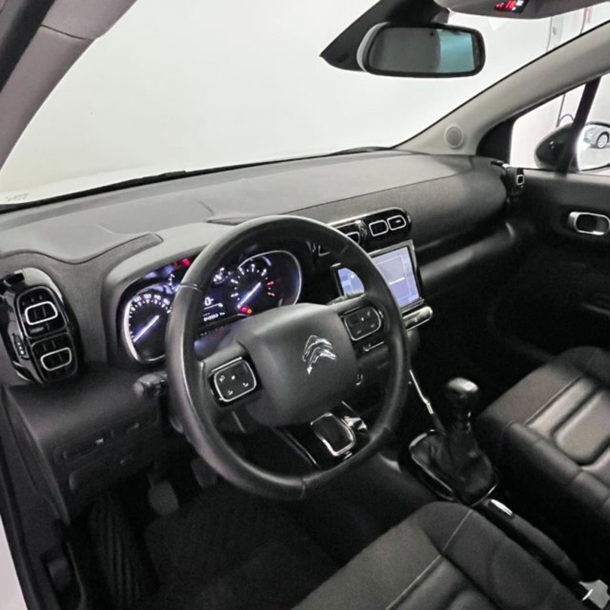 Citroen C3 Aircross BlueHDi 110 S&S Shine Pack (10)