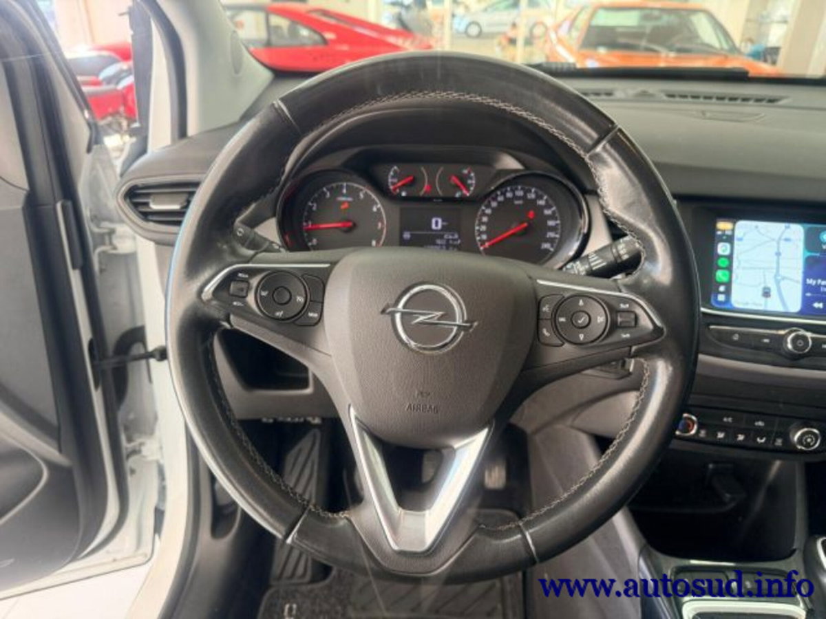 Opel Crossland 1.5 ECOTEC D 110 CV Start&Stop Edition (11)