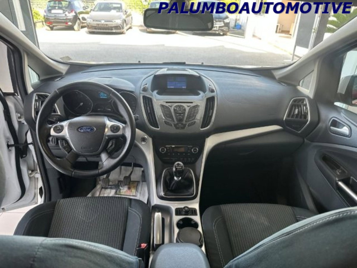 Ford C-Max 1.6 TDCi 115CV Titanium (8)