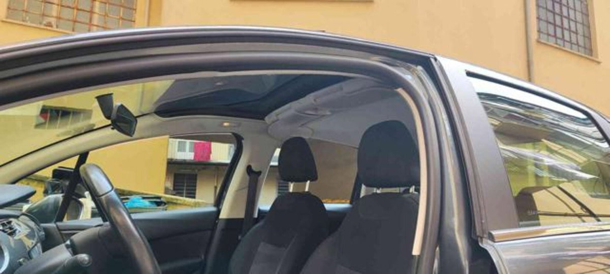 Citroen C3 1.2 VTi 82 Exclusive (14)