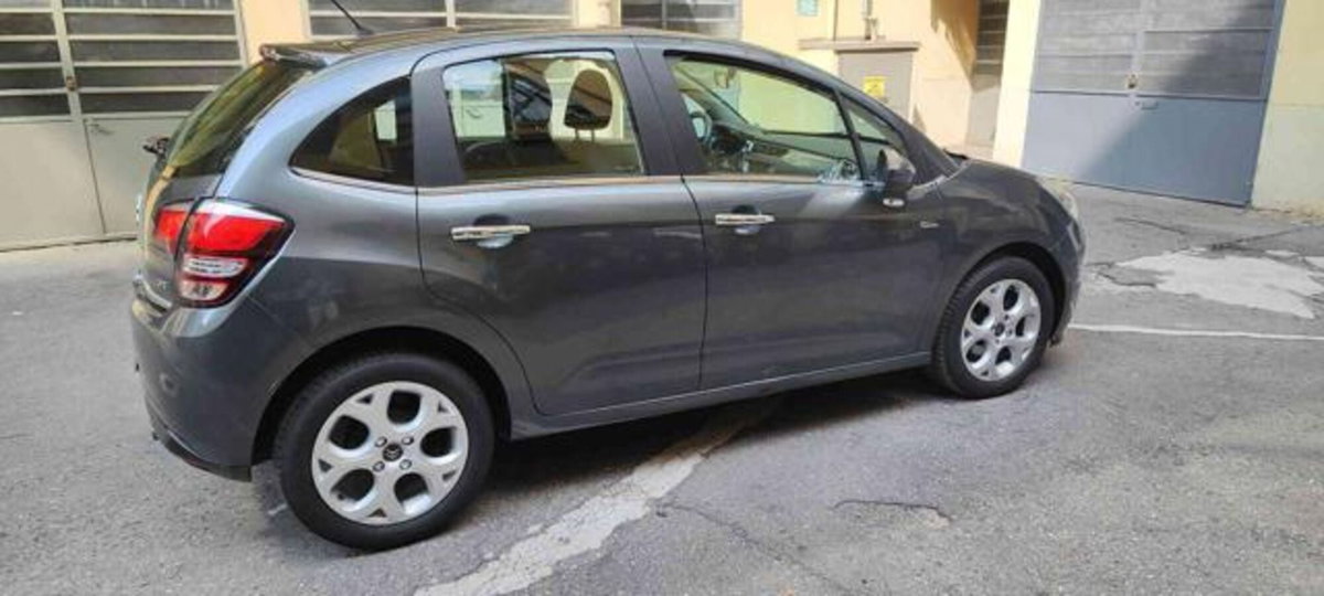 Citroen C3 1.2 VTi 82 Exclusive (3)