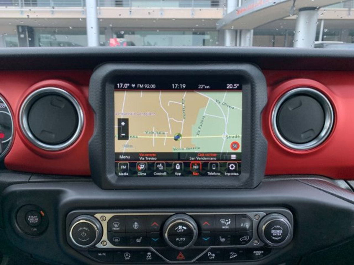 Jeep Wrangler Unlimited 2.2 Mjt II Rubicon (13)