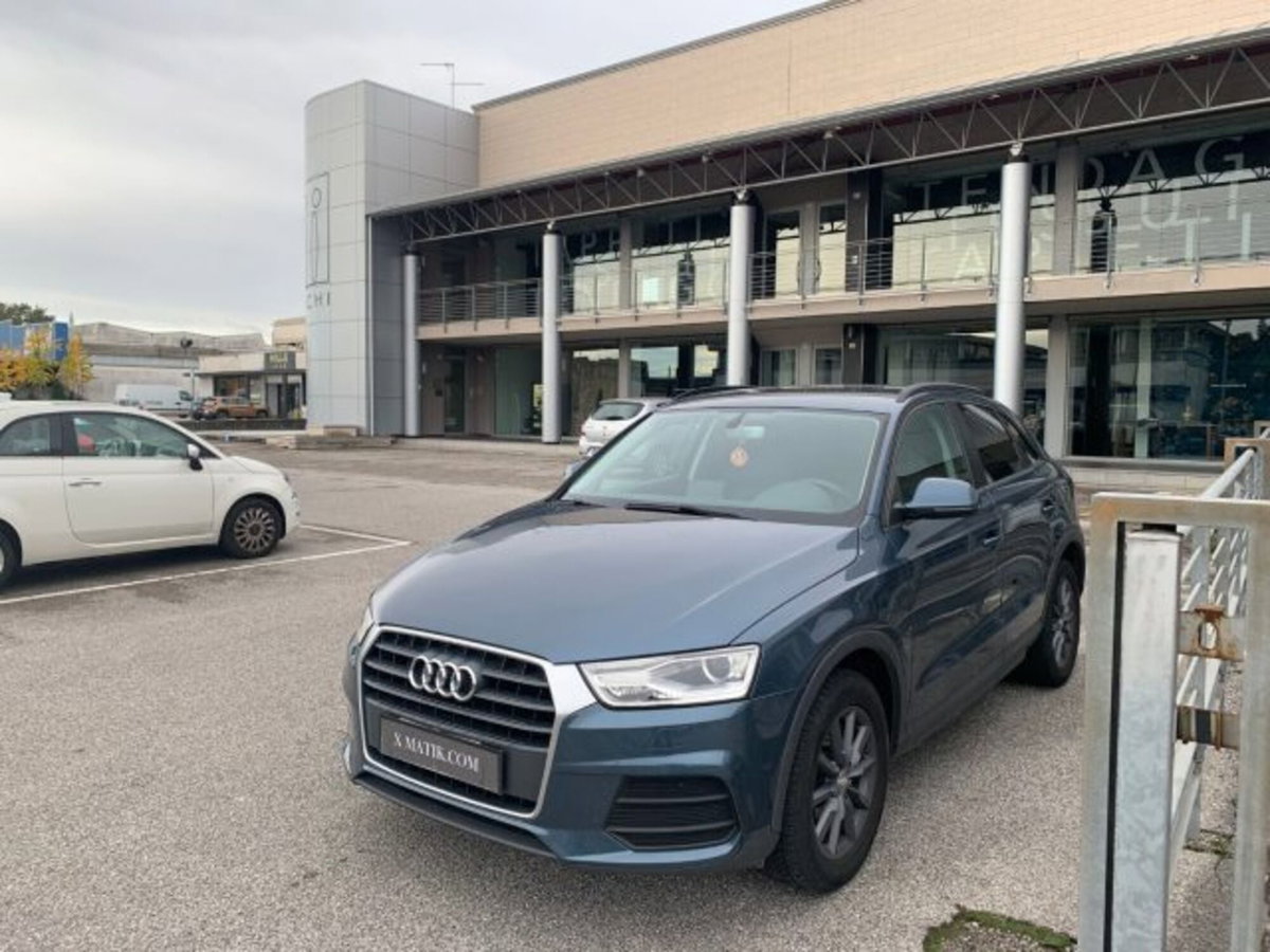 Audi Q3 2.0 TDI 150 CV (3)