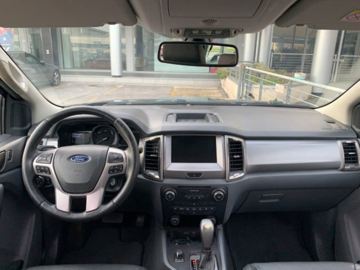 Ford Ranger Pick-up Ranger 3.2 TDCi aut. DC Limited 5pt. (8)