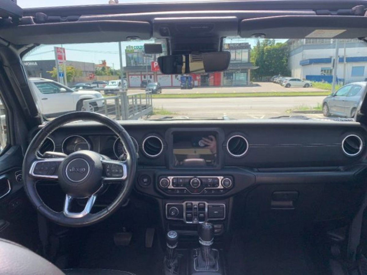 Jeep Wrangler Unlimited 2.2 Mjt II Recon (14)
