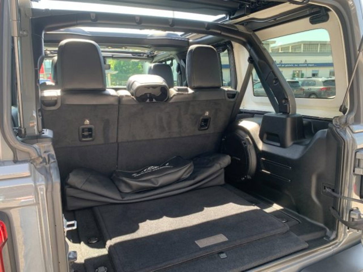 Jeep Wrangler Unlimited 2.2 Mjt II Recon (19)