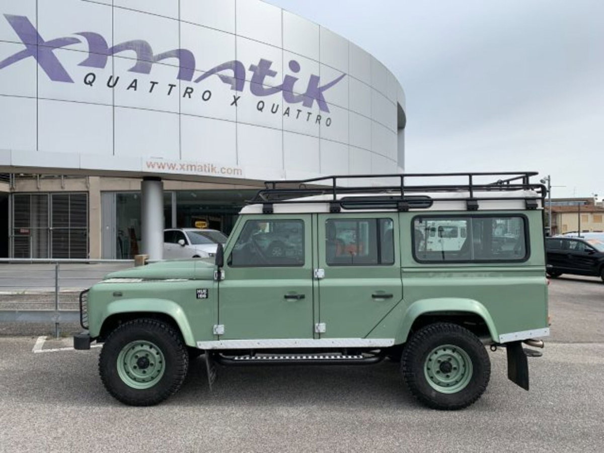 Land Rover Defender 110 2.2 TD4 Station Wagon Heritage Edition N1 (4)