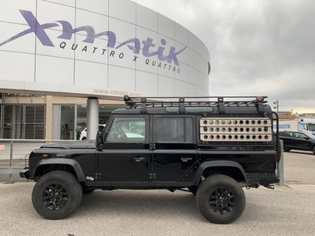 Land Rover Defender 110 2.5 Td5 cat Station Wagon (5)