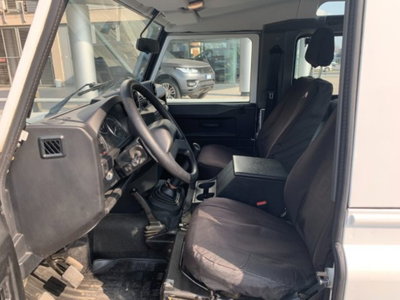 Land Rover Defender 90 2.2 TD4 Soft top N1 (7)