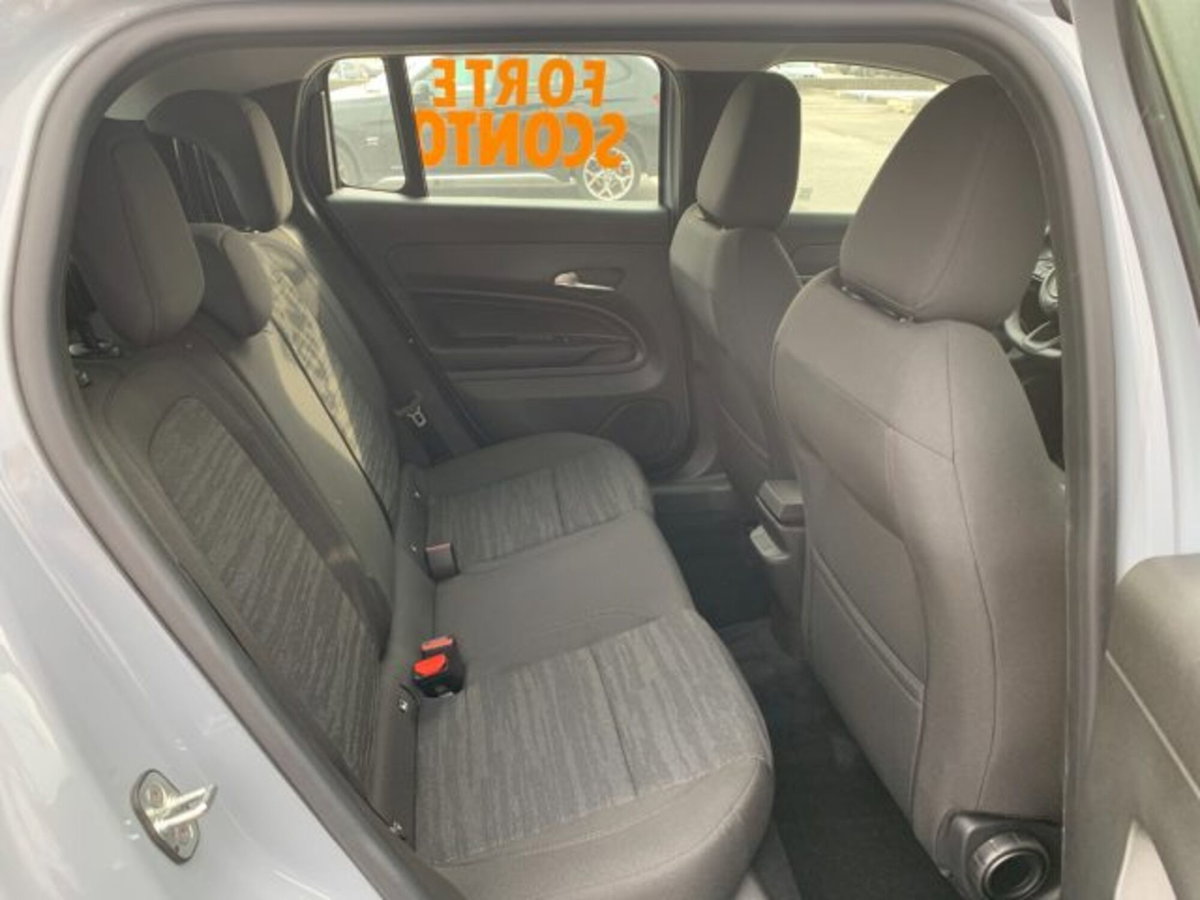 Jeep Avenger 1.2 turbo Longitude fwd 100cv (9)