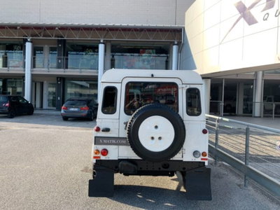 Land Rover Defender 90 2.4 TD4 Station Wagon S (5)