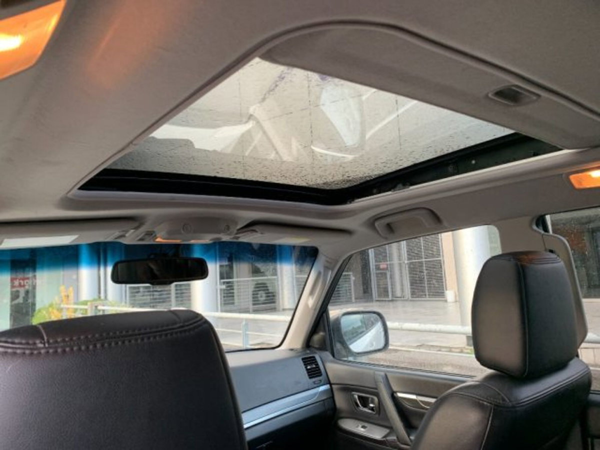 Mitsubishi Pajero 3.2 DI-D 16V aut. 5p. Instyle DPF (11)