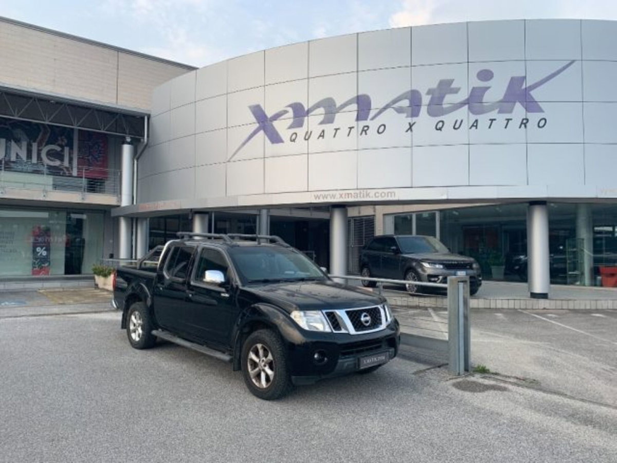 Nissan Navara 2.5 dCi 190CV 4 porte Double Cab LE Plus