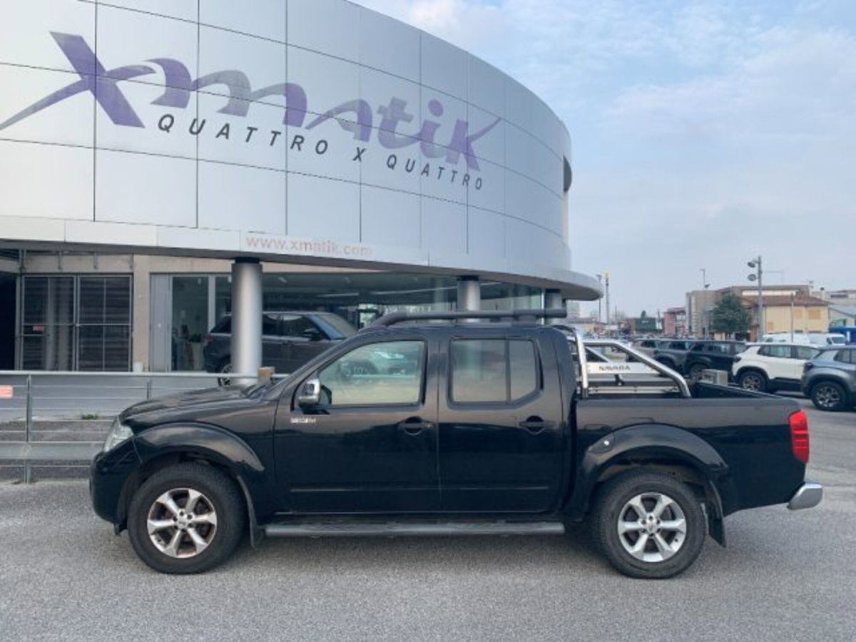 Nissan Navara 2.5 dCi 190CV 4 porte Double Cab LE Plus (4)