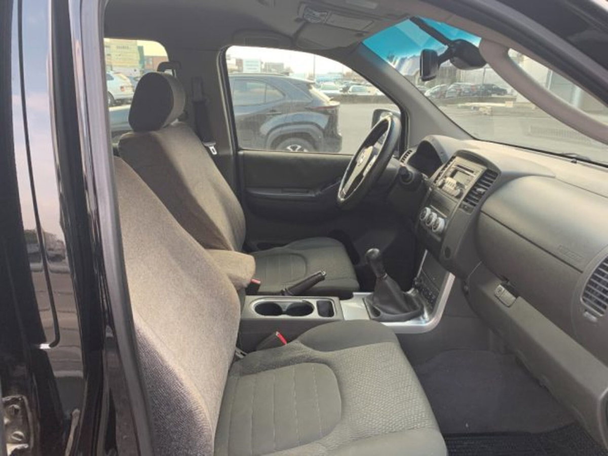 Nissan Navara 2.5 dCi 190CV 4 porte Double Cab LE Plus (7)