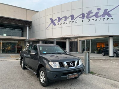 Nissan Navara 2.5 dCi 4 porte Double Cab XE usato