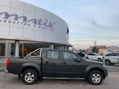 Nissan Navara 2.5 dCi 4 porte Double Cab XE (2)