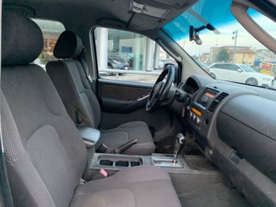 Nissan Navara 2.5 dCi 4 porte Double Cab XE (6)