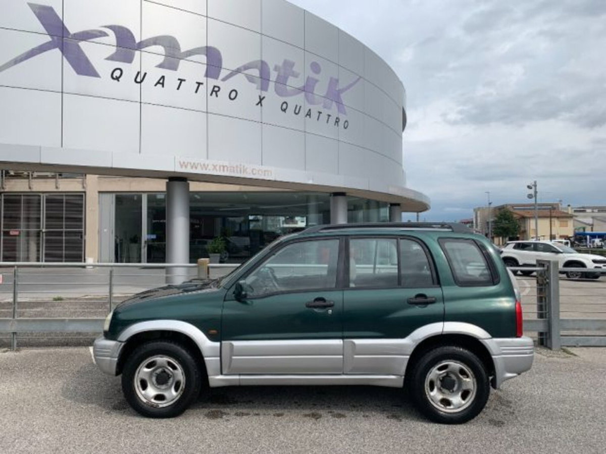 Suzuki Grand Vitara TDI S.W. (4)