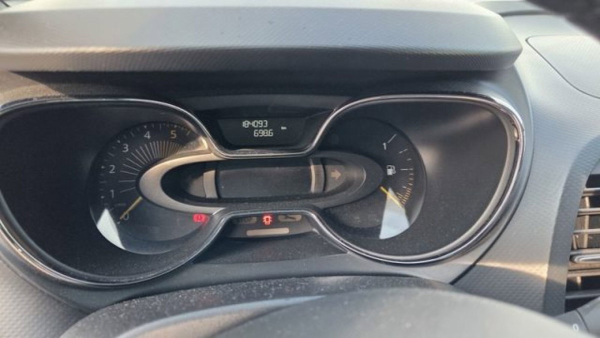 Renault Captur 1.5 dCi 8V 90 CV Start&Stop Energy R-Link (4)