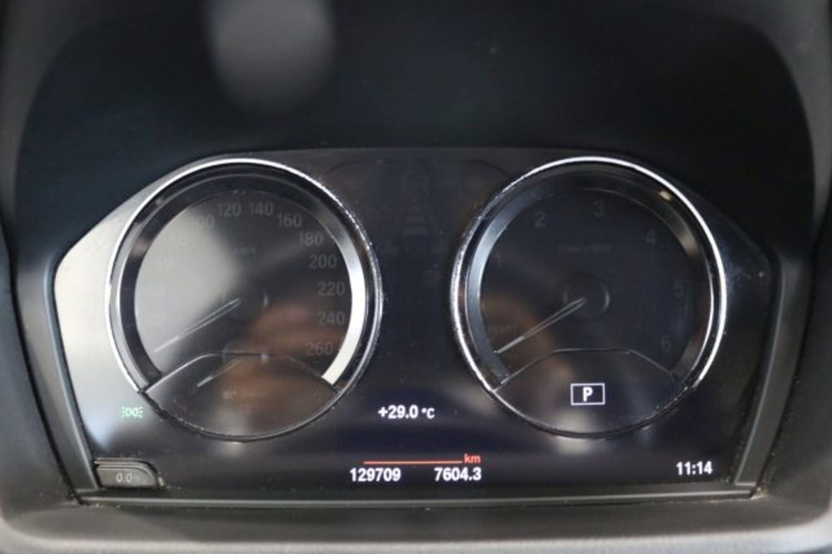 BMW X1 sDrive18d xLine Plus (14)
