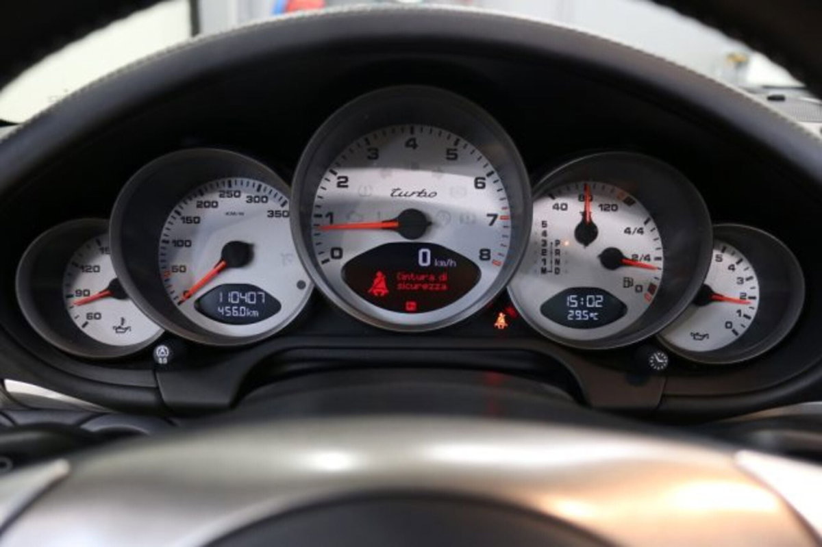 Porsche 911 Coupé Turbo (14)