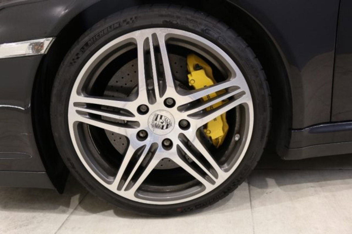 Porsche 911 Coupé Turbo (8)