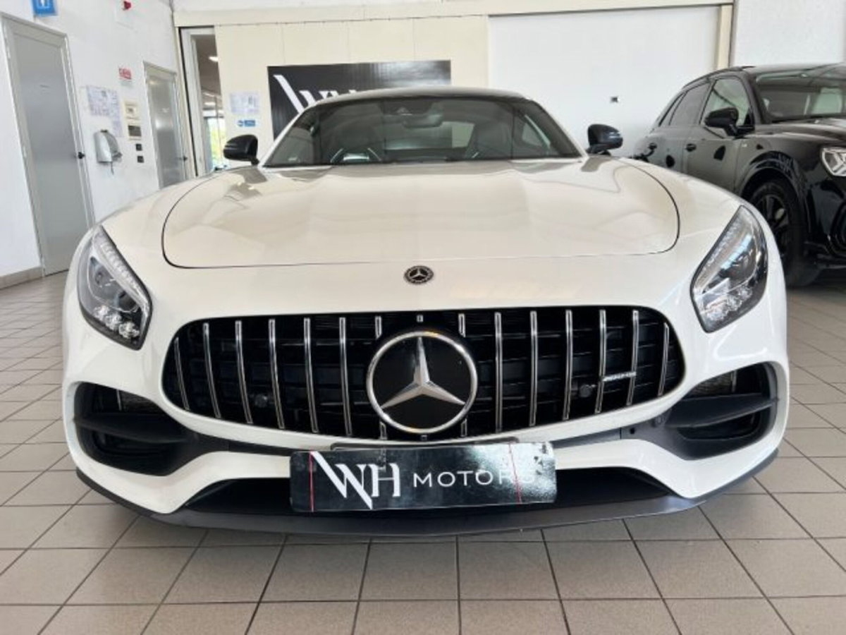 Mercedes-Benz Classe GT Coupé GT S (2)