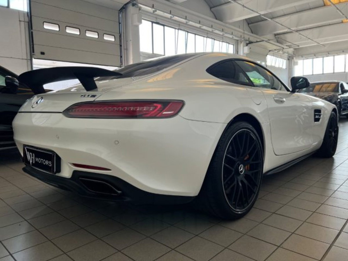 Mercedes-Benz Classe GT Coupé GT S (7)