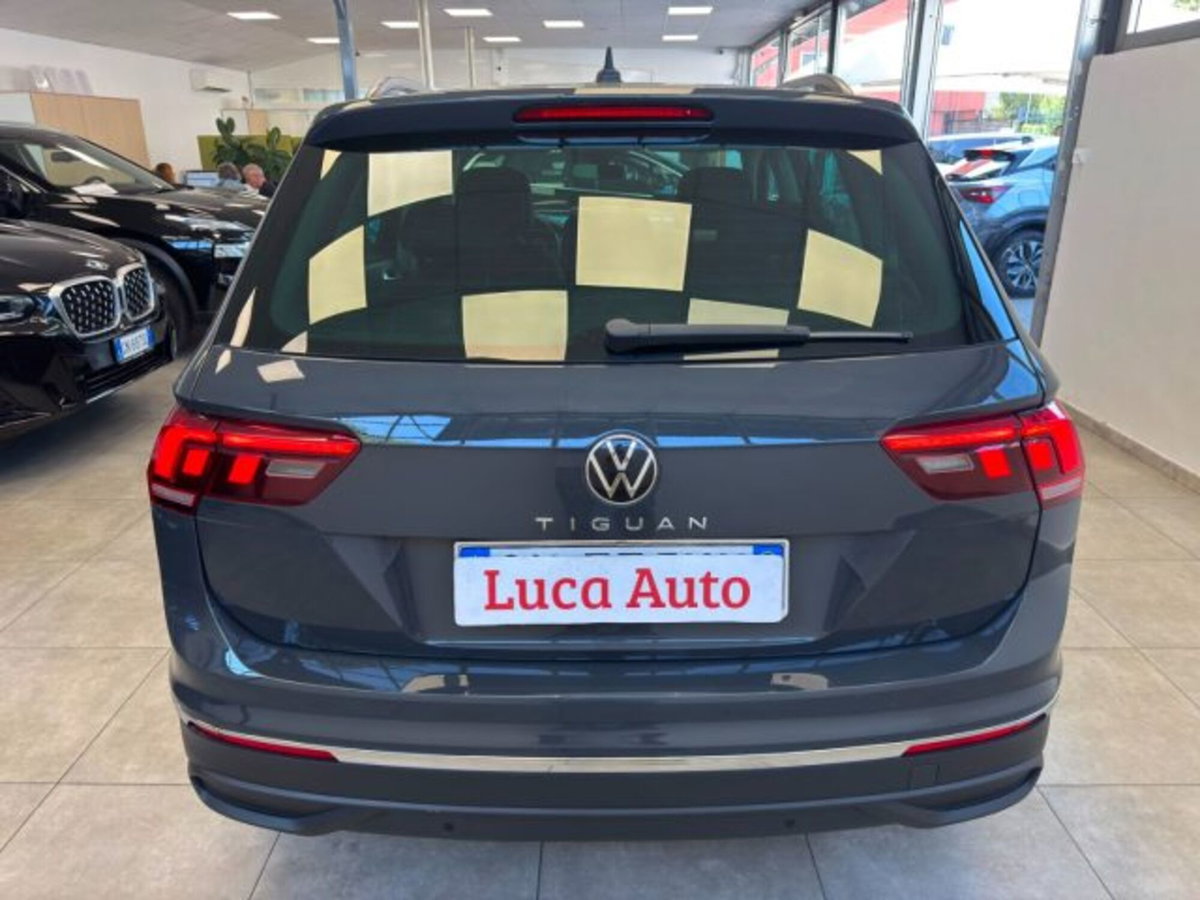 Volkswagen Tiguan 1.4 TSI eHYBRID DSG R-Line (5)