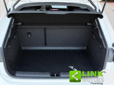 Audi A3 Sportback 30 g-tron S tronic Business Advanced (20)