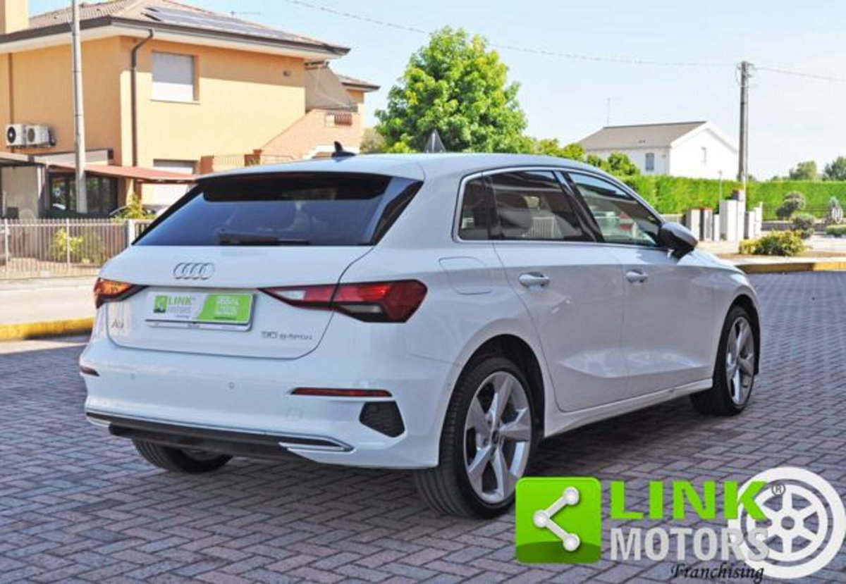 Audi A3 Sportback 30 g-tron S tronic Business Advanced (5)