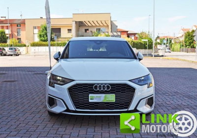 Audi A3 Sportback 30 g-tron S tronic Business Advanced (8)
