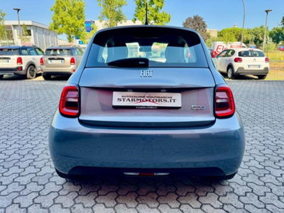 Fiat 500e Passion Berlina 42 kWh (5)